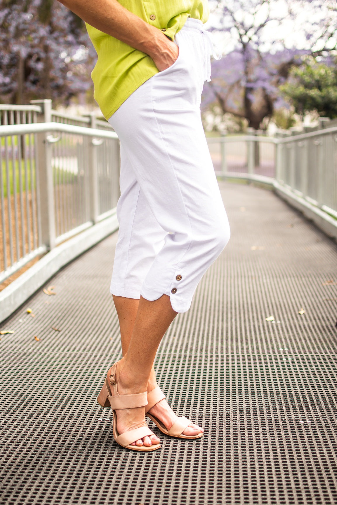 Capri Side Button Pants