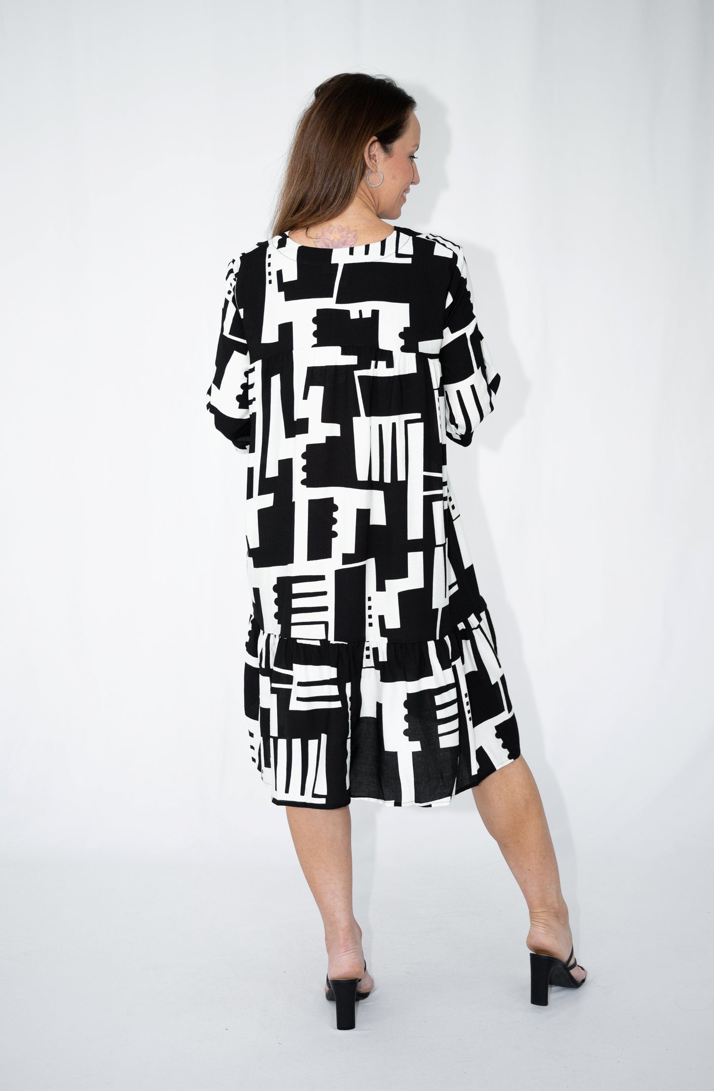 Urban Abstract Tiered Pocket Dress