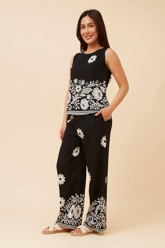 Sleeveless Monochrome Floral Top-Pants Set