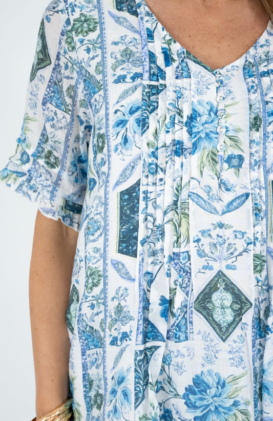 Floral Motif Pleat Blouse