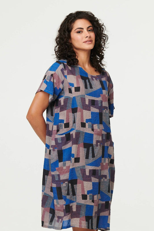 Abstract Pocket Short Shift Dress