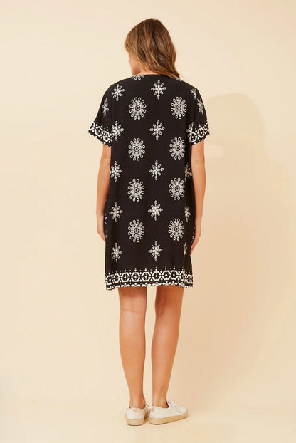 Embroidered Motif Pocket Short Shift Dress