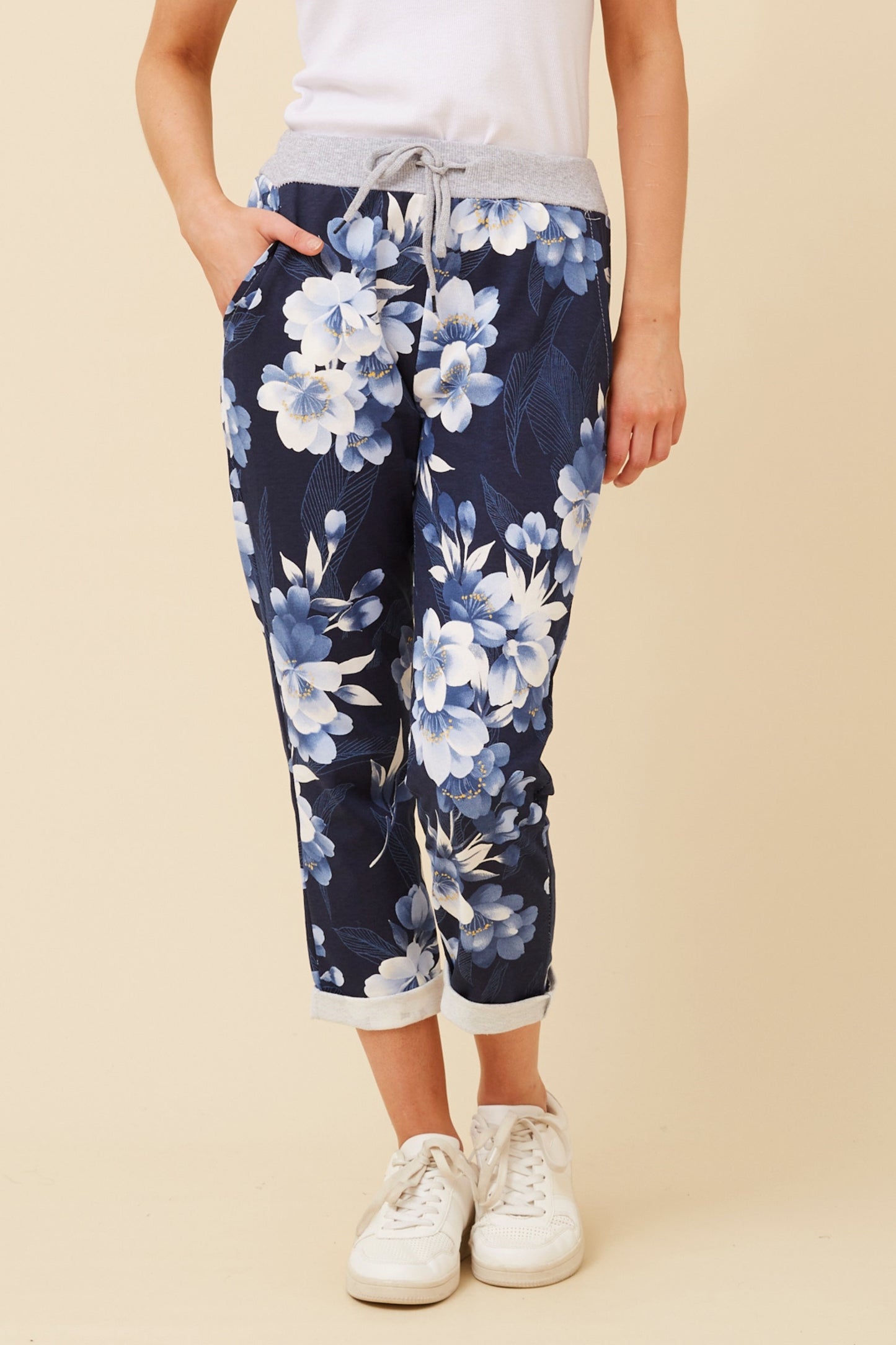 Midnight Bloom Italian 7/8 Pants