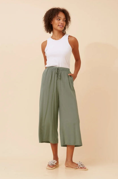 Wide 7/8 Pants