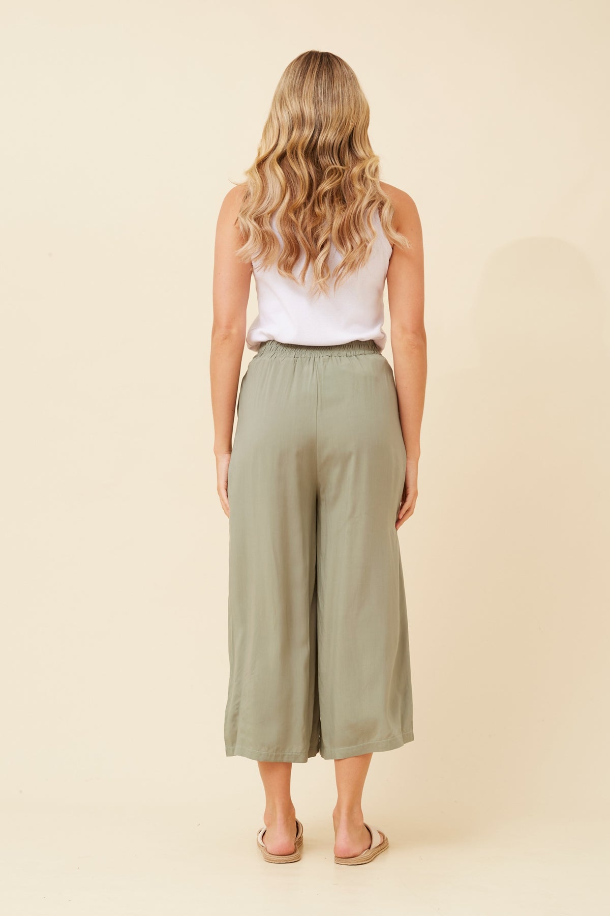 Wide 7/8 Pants