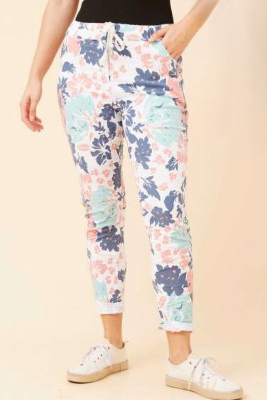 Floral Silhouettes Italian 7/8 Pants